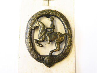 Deutsches Reiterabzeichen 3. Klasse in Bronze,dazu die Miniatur,  im Etui