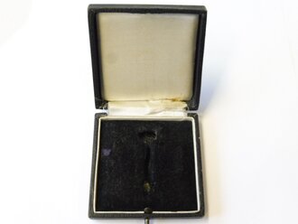 Kriegsverdienstkreuz 1. Klasse im Etui. Hersteller 50 Karl Gschiermeister, Wien