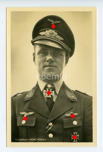 Hoffmann Fotopostkarte Ritterkreuzträger Hauptmann...