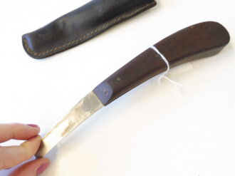 Rinnhufmesser mit Lederscheide, Hauptner