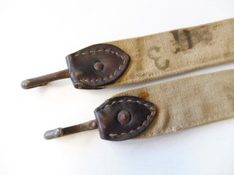 1. Weltkrieg, Brotbeutelriemen mit Schanzzeugschlaufe, getragenes Stück
