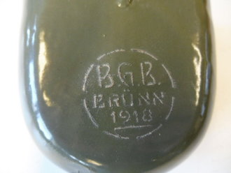 Österreich 1. Weltkrieg, Feldflasche ,it Bezug und emailliertem Becher, dieser datiert 1918