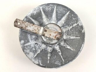"Evola Duftspender" aus Luftschutz Gasmaskenfilter, Nachkriegsfertigung "Schwerter zu Pflugscharen"