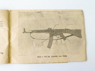 D 1854/3 " Sturmgewehr 44 " Gebrauchsanleitung datiert 1944. 16 Seiten, komplett
