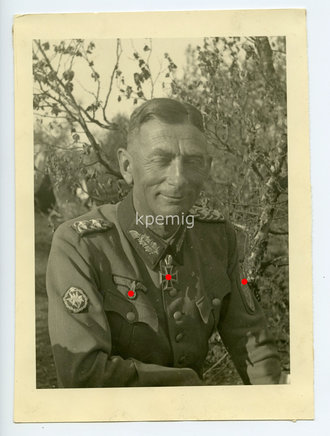 General der Gebirgstruppe Dietl, Privatfoto 15 x 21 cm, die Ränder beschnitten