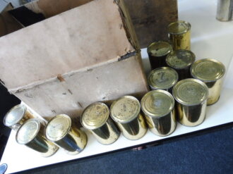 U.S. 8/1944 dated Original box with 24 cans " Corn "