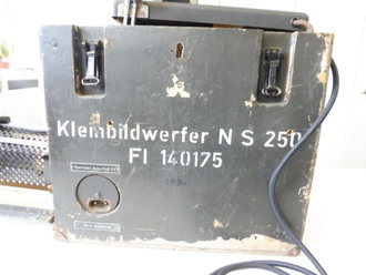 Luftwaffe Kleinbildwerfer NS 250, Fl 140175. Originallack, Funktion nicht geprüft