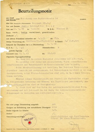 Ritterkreuzträger der Luftwaffe Major Hermann Graf. Eigenhändige Unterschrift auf einer Beurteilungsnotiz datiert 1943