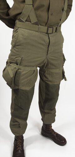 Reinforced M1942 Paratrooper Trousers, At the Front