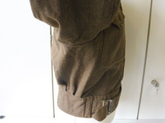 British 1944 dated Battle Dress Blouse, used, Schulterbreite 46 cm, Armlänge 56 cm