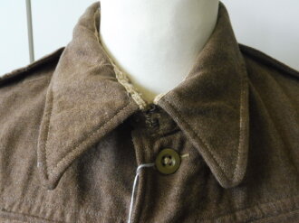 British 1944 dated Battle Dress Blouse, used, Schulterbreite 46 cm, Armlänge 56 cm