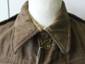 British 1944 dated Battle Dress Blouse, used, Schulterbreite 46 cm, Armlänge 56 cm