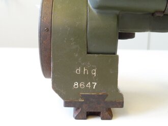 MG Zieleinrichtung ( MGZ36 ) Originallack, durchsicht neblig, Fadenkreuz erkennbar. Voll beweglich, eine Libelle defekt