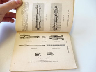 Beschreibung, Handhabung und Bedienung des MG34 datiert 1942. 244 Seiten