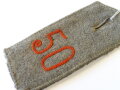 1. Weltkrieg Preussen, feldgraue Schulterklappe für Angehörige im Infanterie Regiment Nr. 50 Breslau, Gesamtlänge 13cm