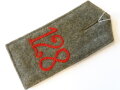 Preussen, feldgraue Schulterklappe für Angehörige Infanterie Regiment 128 Danzig. Gesamtlänge 12cm