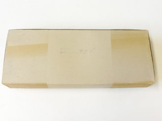 Briefchen Kristall Süßstoff Saccarin ungeöffnet.  Ein Stück aus der originalem Umverpackung