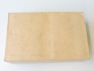 U.S. WWII, 10 First Aid Packets, Carlisle Model in the Original Paper wrap