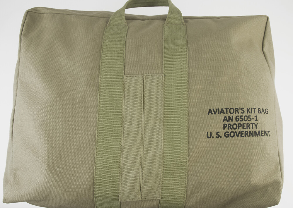 Aviator's Kit Bag, At the Front, 68,24