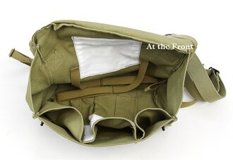 Lightweight Gas Mask Bag, At the Front