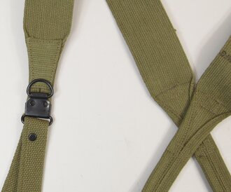 M1936 Suspender, At the Front