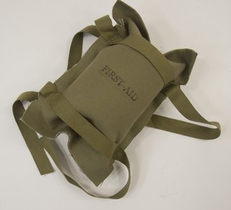 Parachute First Aid Packet, At the Front, REPRODUCTION