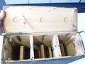 Transportkasten für 6 Stück Kartuschhülsen der leichten Feldhaubitze " gereinigt und wiederhergestellt". Seltene , späte Verpackung