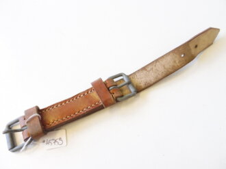 Kavallerie oder bespannte Artillerie, Riemen für die Pferdegasmaske