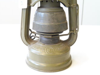 Laterne Feuerhand Nr. 75 Atom , Höhe ohne Griff 16cm, feldgrauer Orig