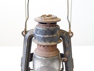 Laterne Feuerhand Nr. 175 ?  als Fahrradlampe, Höhe ohne Griff 19 cm, schwarzer Originallack, ungereinigtes Stück