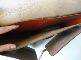 Meldetasche für Berittene datiert 1942. ( Für das klappbare Kartenbrett usw. )