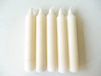 5 Kerzen für den Laternen Zubehörkasten ( passend für die Lichthalterröhre mit Nachschiebefeder ) Original ?