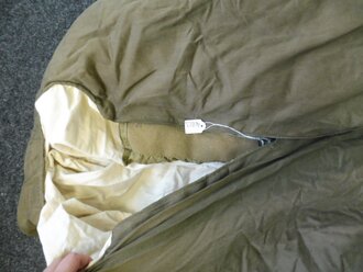 U.S. WWII ? Bag, sleeping Arctic or Mountain. Talor Zipper works fine, looks like British canvas was used
