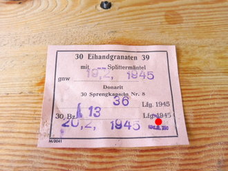 Transportkasten für " 30 Eihandgranaten 39" mit Packzettel von 1945 und dem extrem seltenen Einsatz.