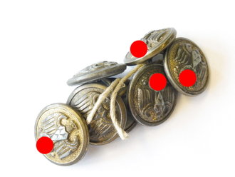 7 Knöpfe für höhere Staatsbeamte, je 22mm Durchmesser....
