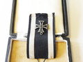 Eisernes Kreuz 2. Klasse 1914 mit emaillierter Miniatur im Etui.