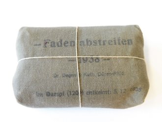 Verbandpäckchen kleine Ausführung für die Feldbluse datiert 1938