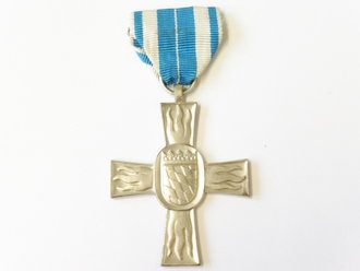 Bayern, Feuerwehr Ehrenzeichen in Silber ( 1953-1955 in...