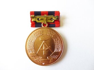 DDR Feuerwehr Medaille für treue Dienste in der freiwilligen Feuerwehr in Bronze