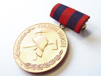 DDR Feuerwehr Medaille für treue Dienste in der...