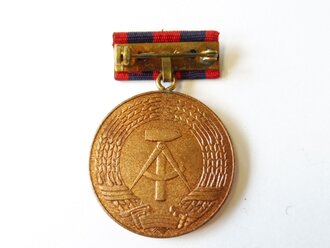 DDR Feuerwehr Medaille für treue Dienste in der freiwilligen Feuerwehr in Bronze