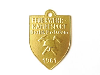 DDR Feuerwehr  Abzeichen "Feuerwehr Kampfsport Bezirk Potsdam 1961"