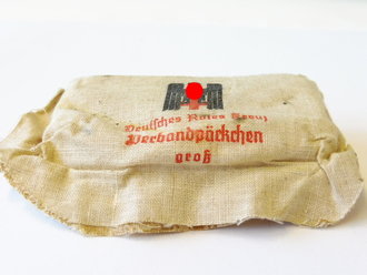 Deutsches Rotes Kreuz Sanitätslager Babelsberg, Verbandpäckchen, ungeöffnet