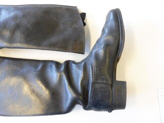 Paar Stiefel für Mannschaften der Kavallerie . Leicht getragenes Paar in gutem Zustand, Sohlenlänge 31cm