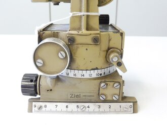 Richtkreis 40 für Artillerie, Originallack, Optik und Strichplatte einwandfrei, Leichtmetall.