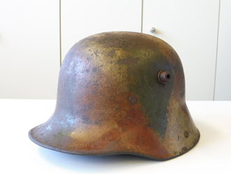 1.Weltkrieg Stahlhelmglocke, Originallack, leicht eingeöltes Stück