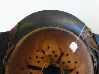 Luftwaffe, Stahlhelm M42, original zusammengehöriges Stück, in allen Teilen original