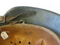 Luftwaffe, Stahlhelm M42, original zusammengehöriges Stück, in allen Teilen original