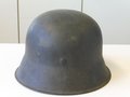 Luftwaffe, Stahlhelm M42, original zusammengehöriges Stück, in allen Teilen original