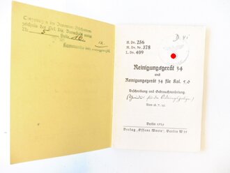 H.Dv. 256 " Reinigungsgerät34" datiert 1936. Kleinformat, 32 Seiten  plus Anlagen